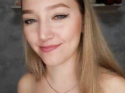 Watch PearlParadise Live on PD Cams & 1415+ Teen Models 2023-07-09 15_23