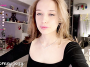 hor-neyJ0zy