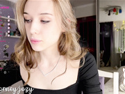 hor-neyJ0zy
