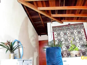 Общение с пользователем Little_Izzi в онлайн-видеочате (18+) 2023-07-17 23_42