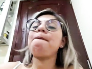 Emily_Naughty_Assistant_ бесплатное вебкам шоу и XXX чат _ xHamsterLive 2023-07-20 04_25