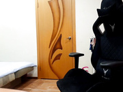 Iris_kiss ViewHub 2023-04-21 20_13