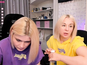 Hotblonds