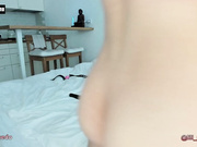 lili_and_niki