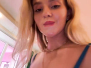 Emeli_Blur