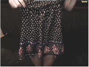 Hotfallingdevil снимает платье