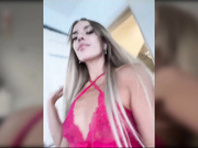 Blondinochkaa фистинг+пробка в попку