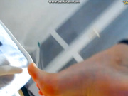 Красотка catty показывает писю