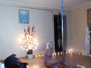 Virgin18years (осваивает пилон)