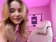 Emeli_Blur