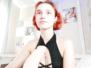 TefyFun - лижет и надрачивает любимый дилдо