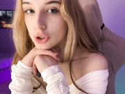 hor-neyJ0zy