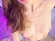 hor-neyJ0zy