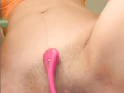 Li_Lo - ласкает киску ловенсом (входит и выходит)