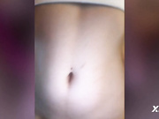 Sara - натирает киску