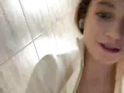 -AngelAri-
