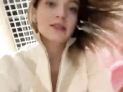 -AngelAri-