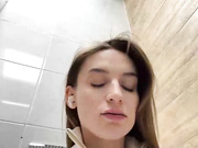 -AngelAri-