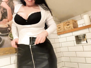 Happy_Doll