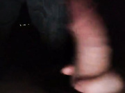 hotchocolatea с прохожым