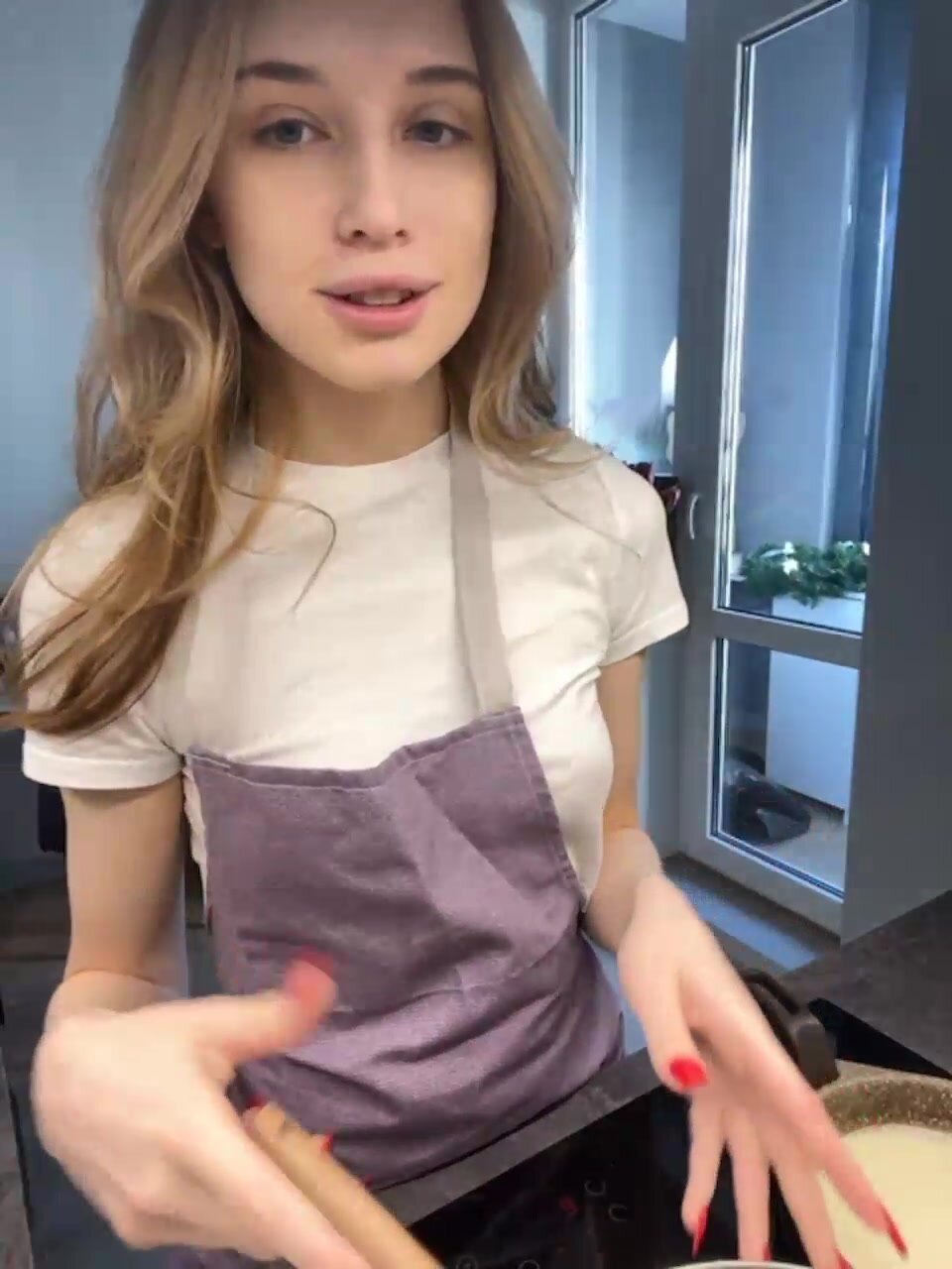 hor-neyJ0zy