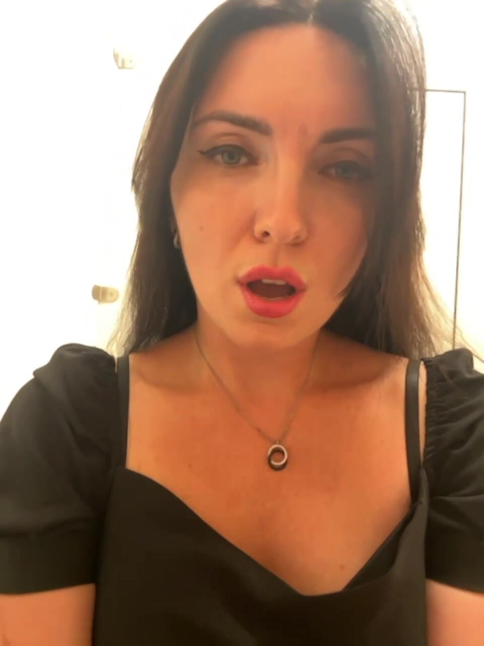 DIVORA