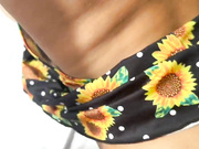 ДЕВИЦА СОСЕТ И ТРАХАЕТСЯ