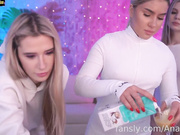 Anabel054