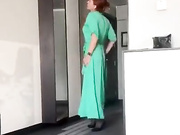 ДЕВИЦА ДРОЧИТ