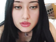 ДЕВИЦА СОСЕТ И ДРОЧИТ