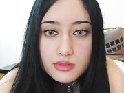 ДЕВИЦА СОСЕТ И ДРОЧИТ