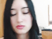 ДЕВИЦА СОСЕТ И ДРОЧИТ