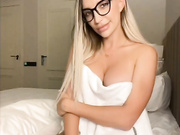 Vivien - утренняя разминка для ротика