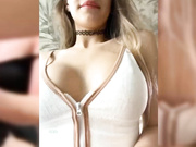 Pussy-Loli-Fox с_подругой