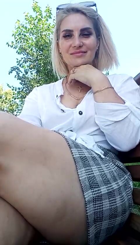 Watch JennyOMay Live on PD Cams & 1415+ Teen Models 2024-07-27 08_21