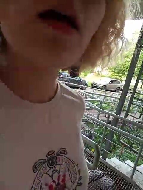 Онлайн-эровидеочат с Marie-outdoor на BongaCams 2024-07-27 15_45