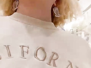 Онлайн-эровидеочат с Marie-outdoor на BongaCams 2024-07-29 19_59