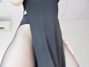 EmilyGift в колготках