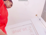 _Huge_Boobs_Ebony_