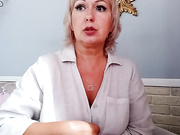 Секс видеочат с EmilyFanks онлайн на Runetki.live 2024-08-10 10_14