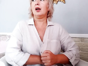 Секс видеочат с EmilyFanks онлайн на Runetki.live 2024-08-10 10_14