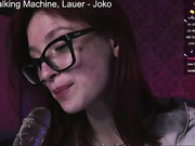 Suk_ki - вылизывает прозрачный дилдо