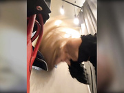 ALVUWKA в примерочной-2