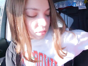 ДЕВИЦА ОТСОСАЛА В АВТО