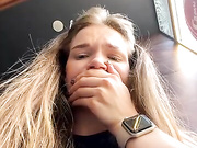 porn_corn в кафе