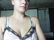 Sweet-Candy88 указала писю