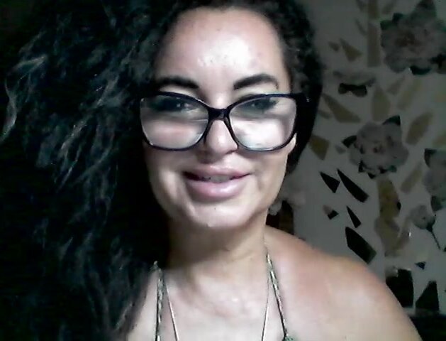 Онлайн-эровидеочат с BlackMooon на BongaCams 2024-09-08 11_12