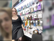 Markkizaa стрим в колготках на работе