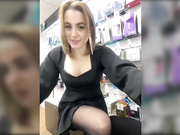 Markkizaa стрим в колготках на работе