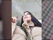 Miss_Viktoria в колготках на скамеечке